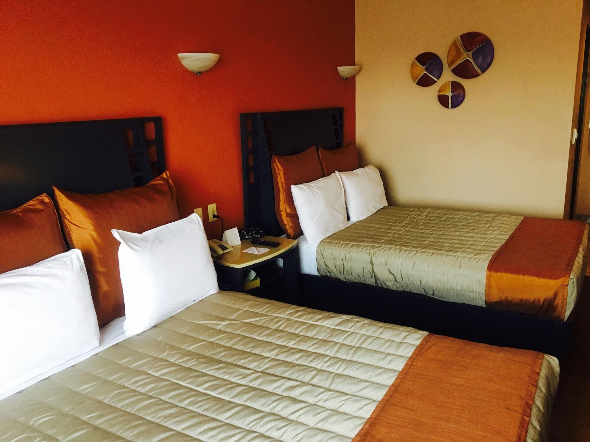 Hotel Celta ซาโปปัน ภายนอก รูปภาพ