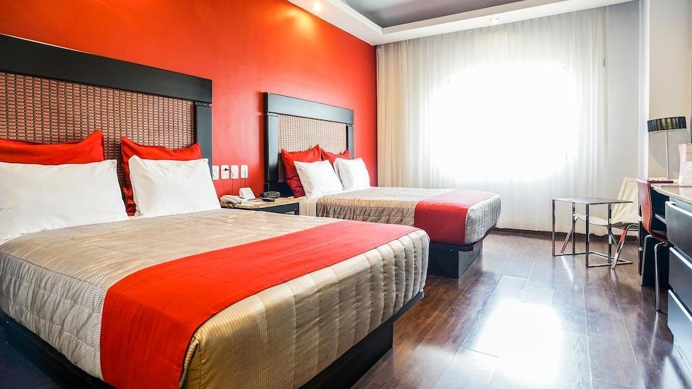 Hotel Celta ซาโปปัน ภายนอก รูปภาพ