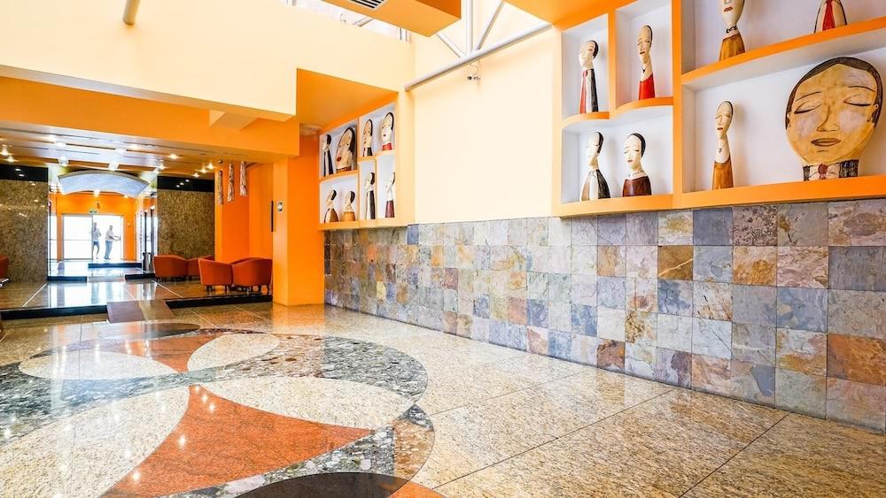 Hotel Celta ซาโปปัน ภายนอก รูปภาพ
