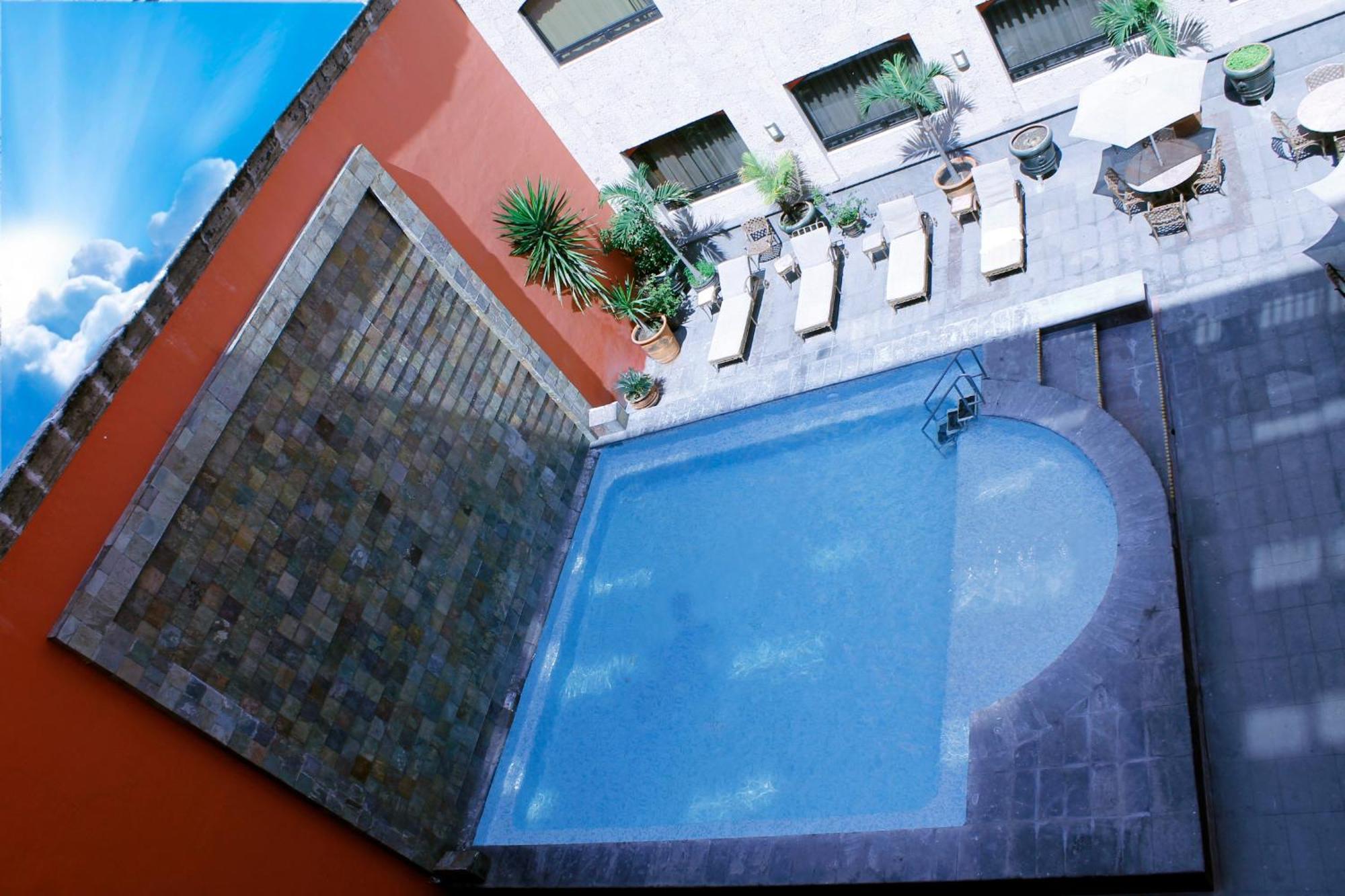 Hotel Celta ซาโปปัน ภายนอก รูปภาพ