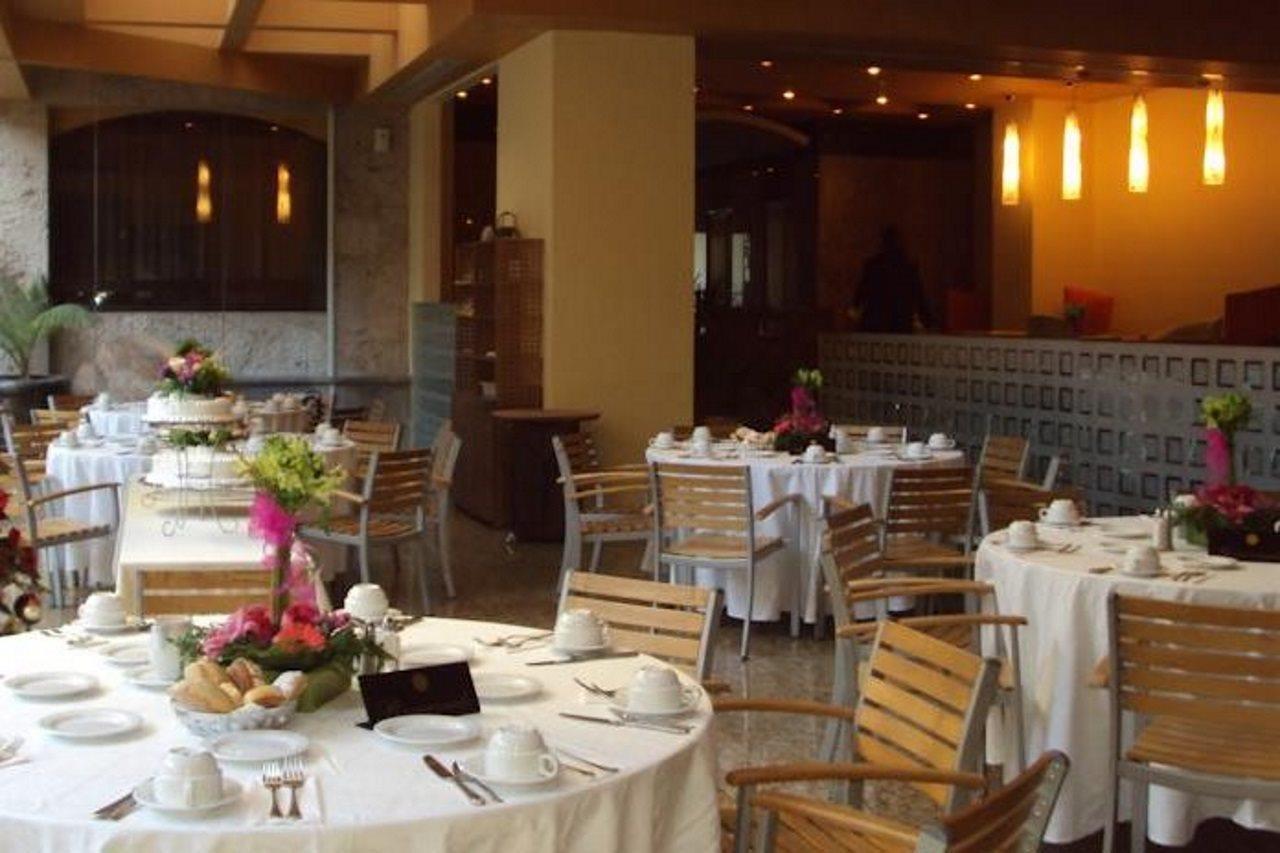 Hotel Celta ซาโปปัน ภายนอก รูปภาพ