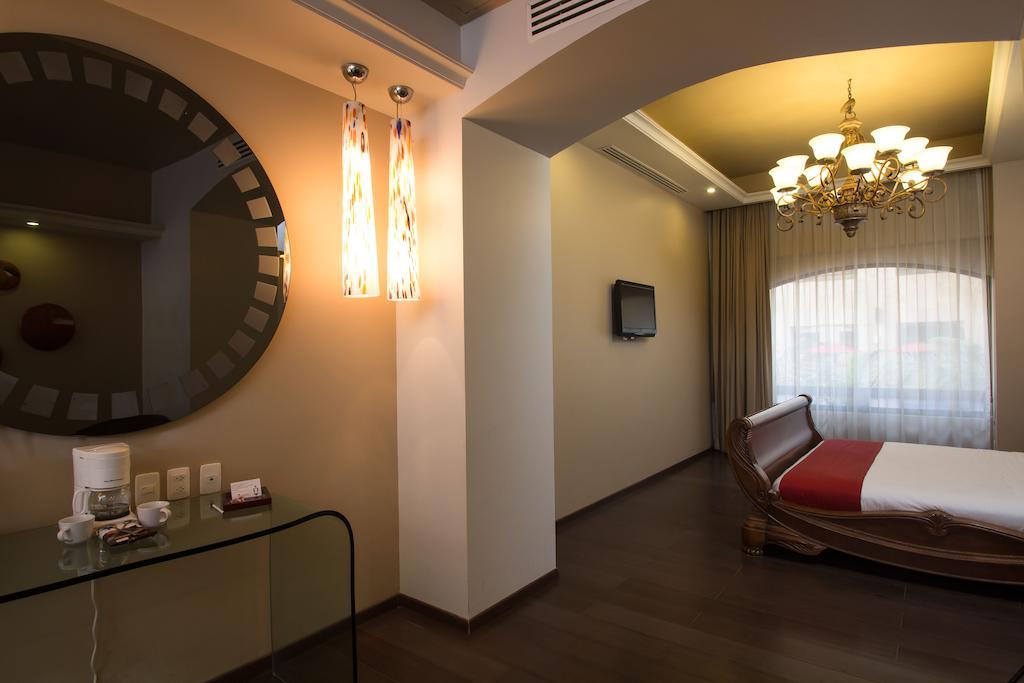 Hotel Celta ซาโปปัน ภายนอก รูปภาพ